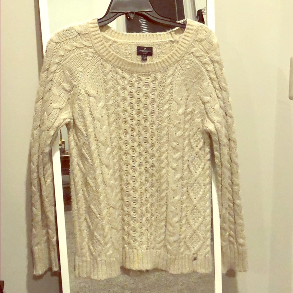 American eagle sweater